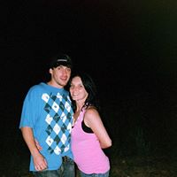 Lee Hays Photo 26
