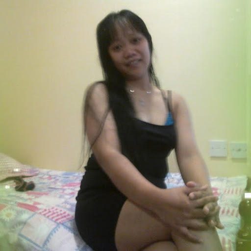 Sarah Dulay Photo 5