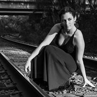 Nicole Osman Photo 24