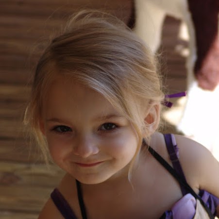Lila Grace Photo 8