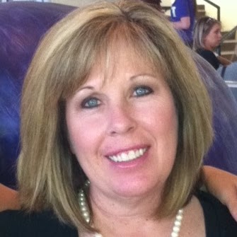 Linda Hoff Photo 15