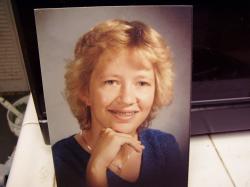 Debbie Lee Photo 15