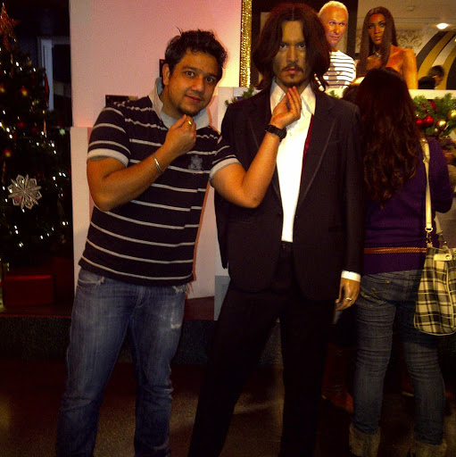 Amit Bhatnagar Photo 11