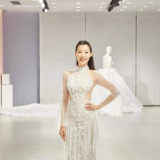 Phyllis Lai Photo 16