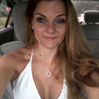Katrina Larsen Photo 25