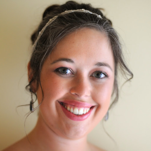 Julia Dodd Photo 34