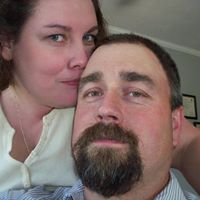 Elizabeth Watts Photo 38