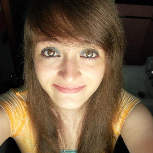 Rebecca Williams Photo 33