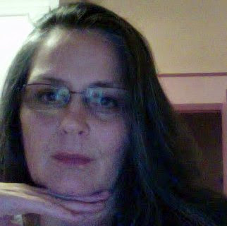 Robyn Green Photo 25