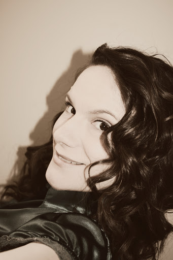Jennifer Morris Photo 30