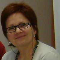 Eva Varga Photo 15