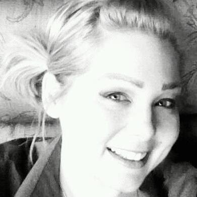 Sarah Vanderpool Photo 17