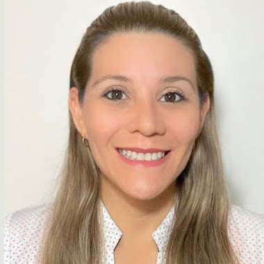 Jeannette Reyes Photo 27
