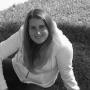 Julia Stevens Photo 39