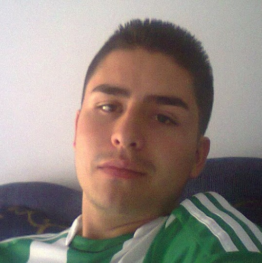 Esteban Gil Photo 22