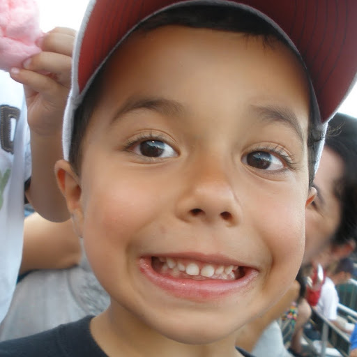 John Robles Photo 47