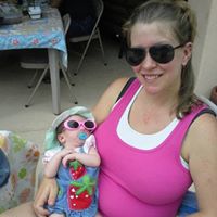 Sarah Daugherty Photo 24
