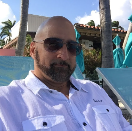 Raymond Miranda Photo 42