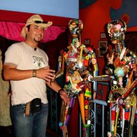 Oscar Garza Photo 50