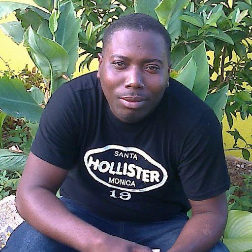 Dexter Chandler Photo 8