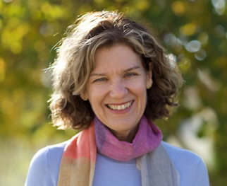 Linda Ward Photo 31