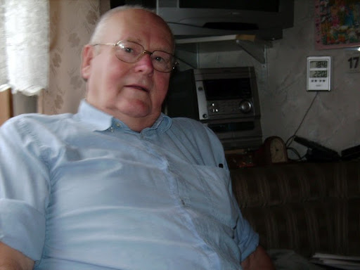 Bruce Curtis Photo 40