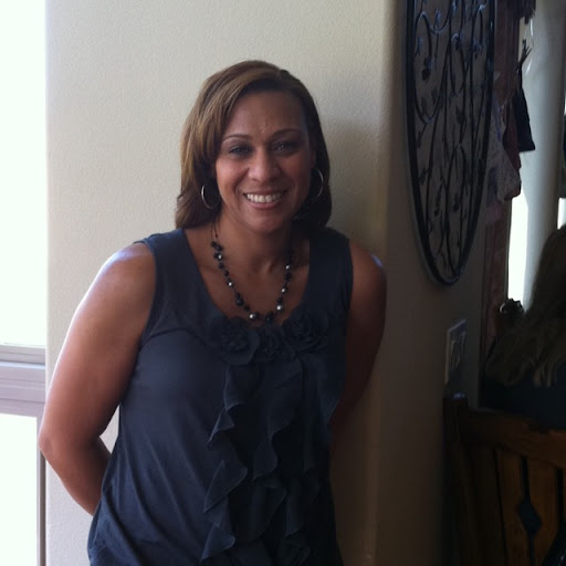 Michelle Mitchell Photo 33