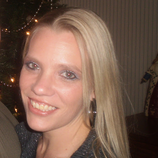 Tami Carlson Photo 32