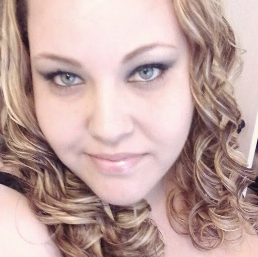 Brandie Carter Photo 23