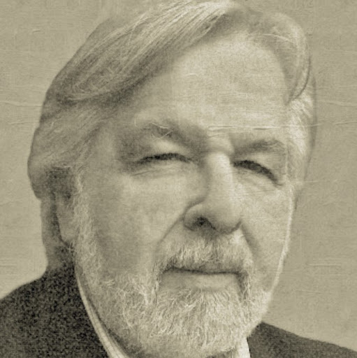Dennis Morgan Photo 6