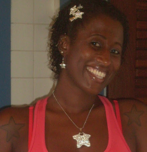 Cristiane Andrade Photo 3