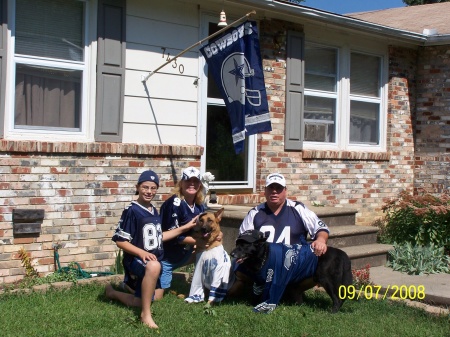Gary Jones Photo 13