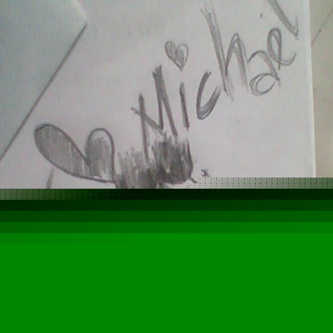 Linh Tieu Photo 16