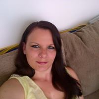 Louise Peek Photo 12