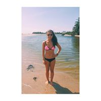 Maggie Bain Photo 17