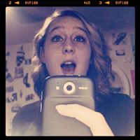 Rebecca Arnold Photo 25