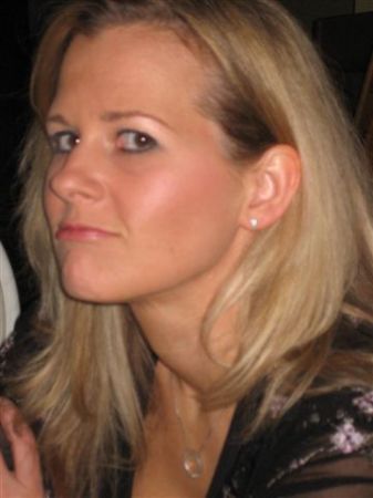 Amy Bentley Photo 39