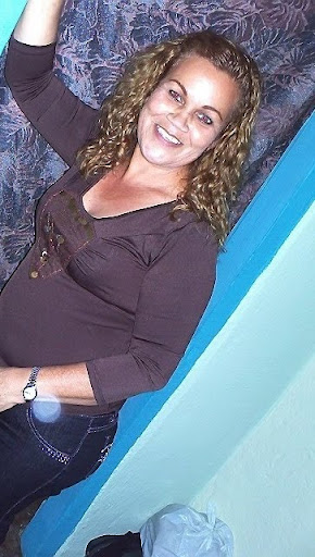 Mary Castro Photo 34