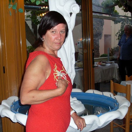 Susan Field Photo 53