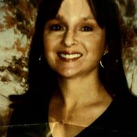 Linda Hyatt Photo 29