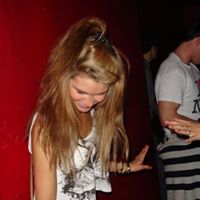 Amber Atwood Photo 23