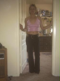 Linda Perry Photo 47