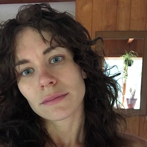 Faye Zimmerman Photo 22