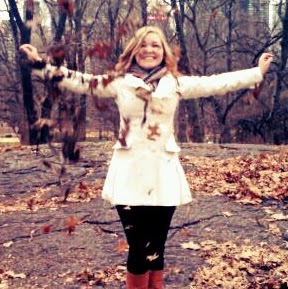 Caroline Roll Photo 5