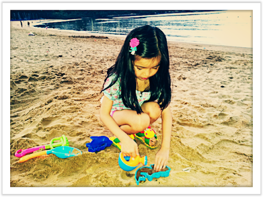 Kitty Yau Photo 12