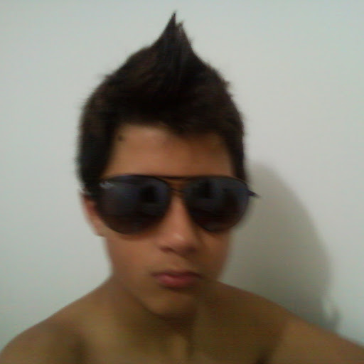 Artur Almeida Photo 21