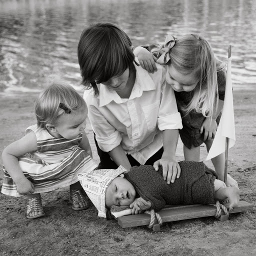 Ruth Miller Photo 26