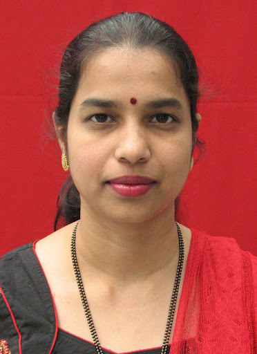 Swati Dalvi Photo 9