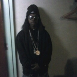 Derrick Myles Photo 11