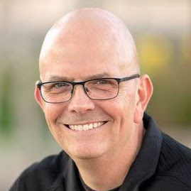 Richard Whitaker Photo 18